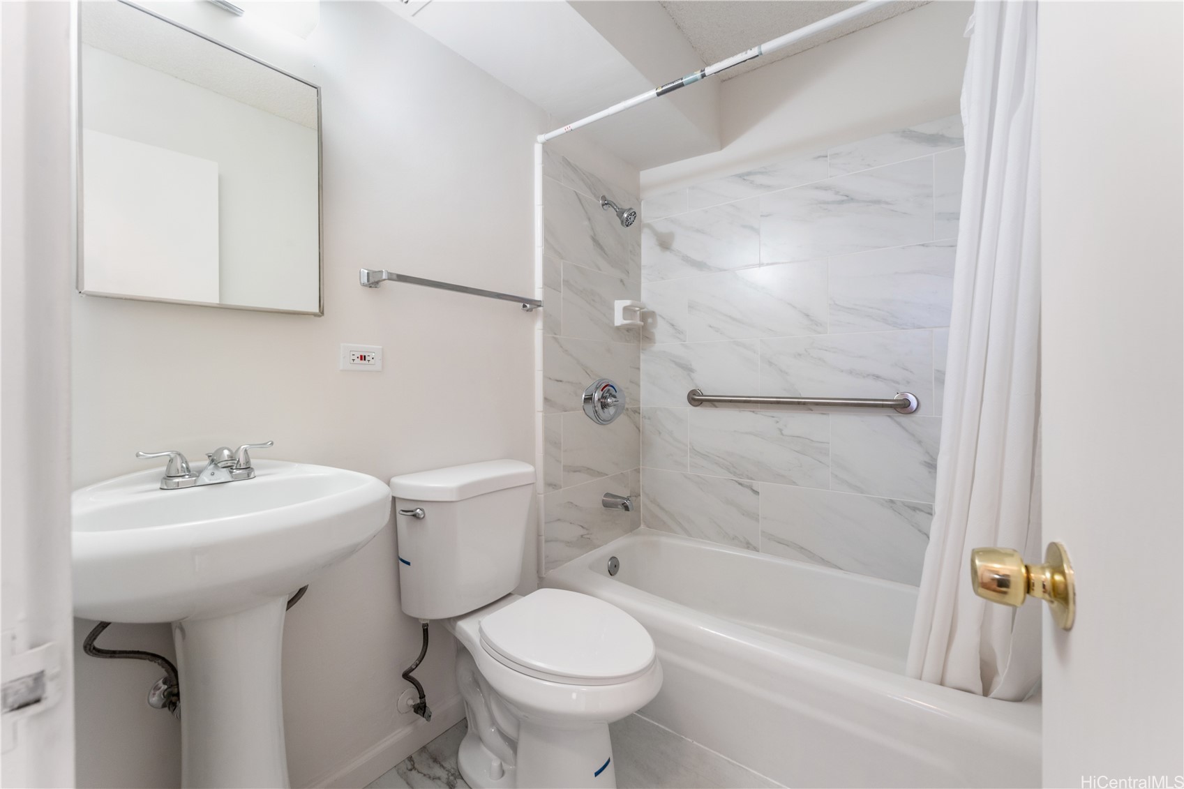 2609 Ala Wai Boulevard 1002 Property Photo 7