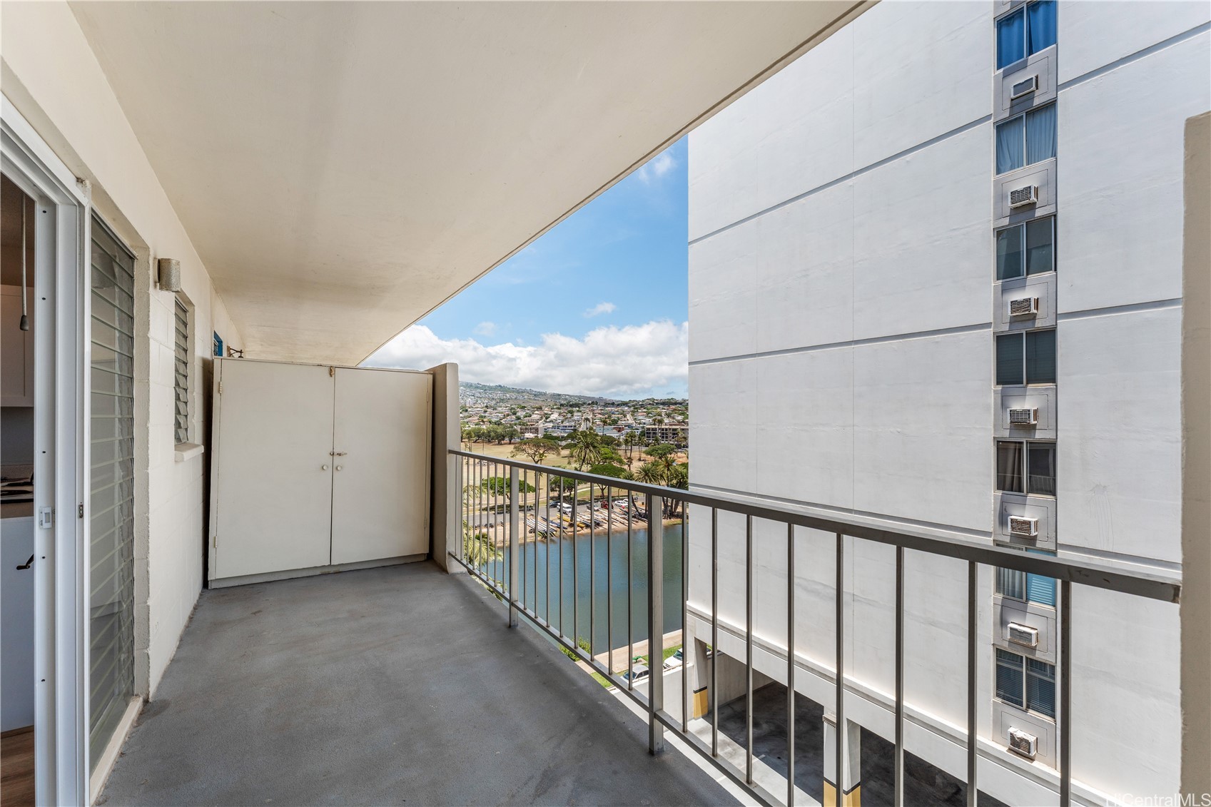 2609 Ala Wai Boulevard 1002 Property Photo 12