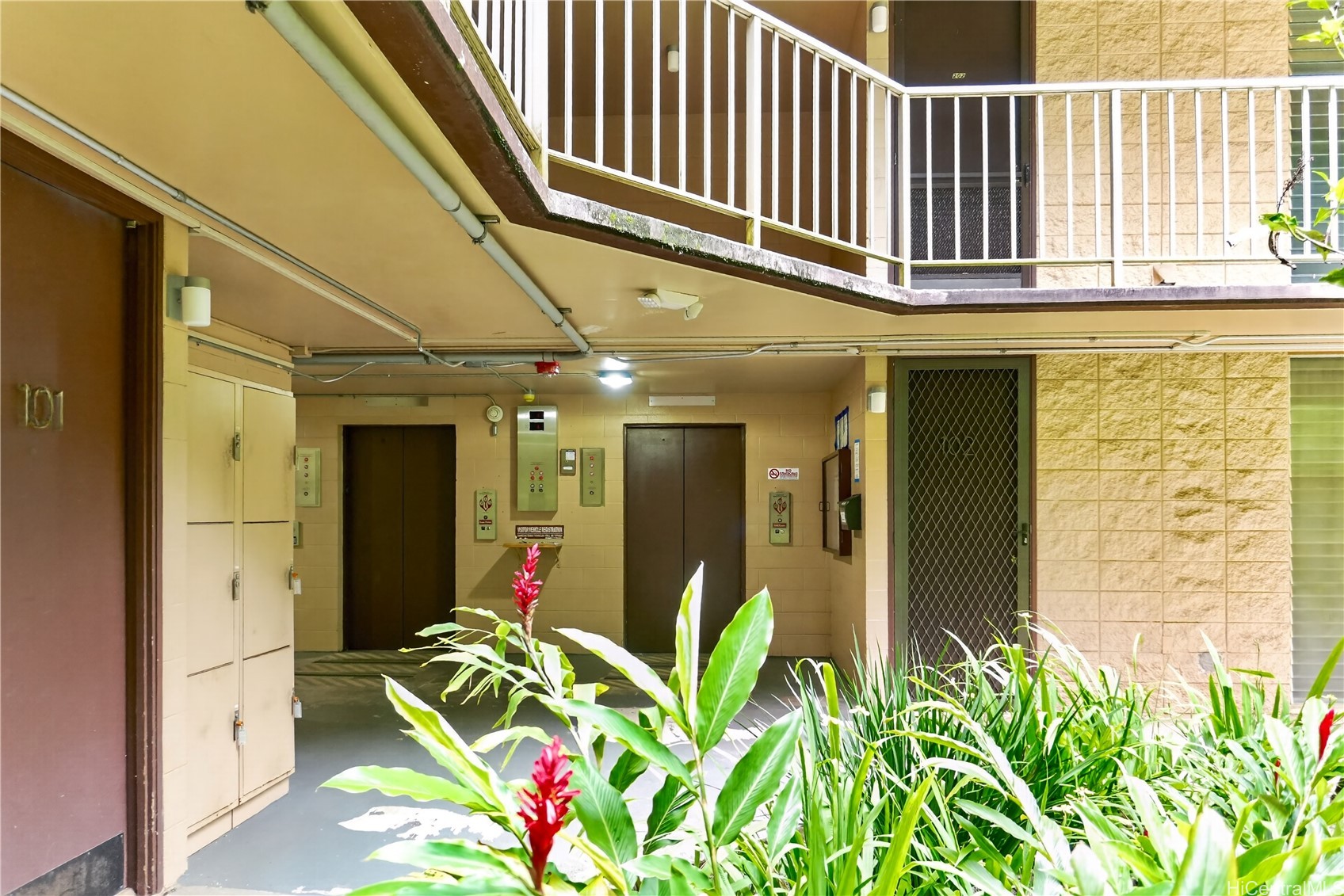 95-273 Waikalani Drive D306 Property Photo 19