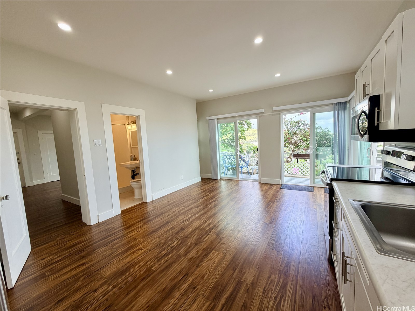2013 Kakela Drive Back Right Property Photo 11