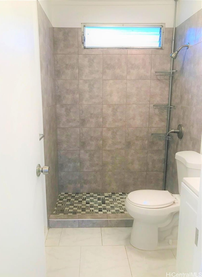 1430 Gulick Avenue B Property Photo 2