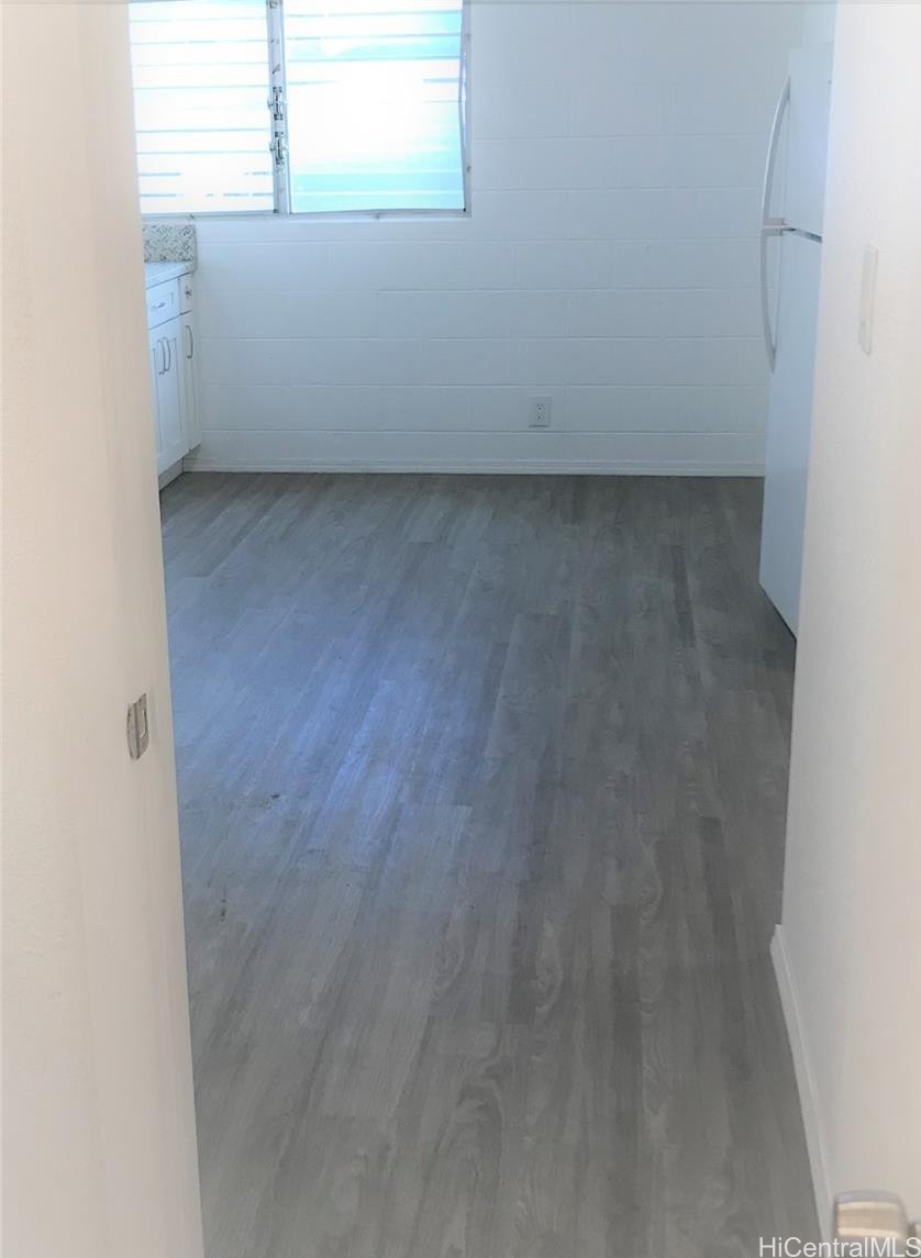 1430 Gulick Avenue B Property Photo 4
