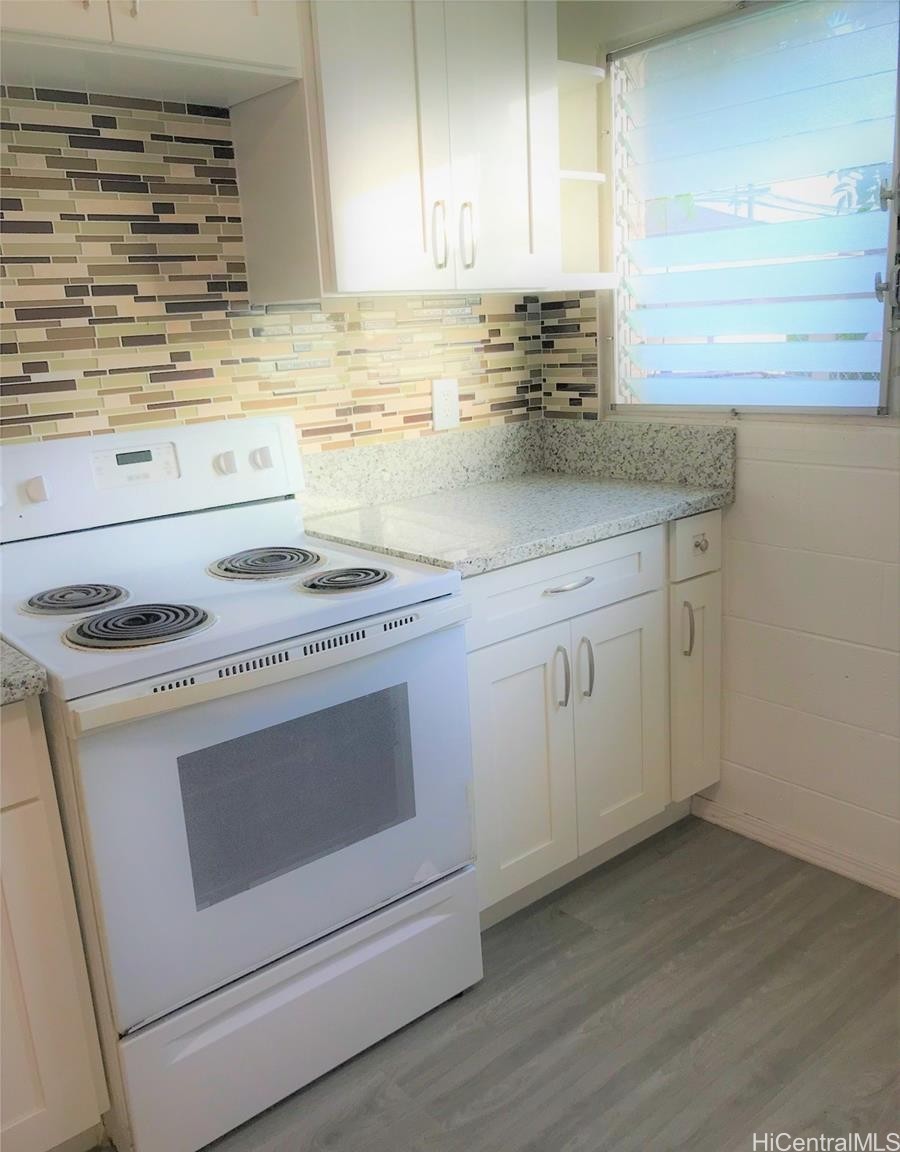 1430 Gulick Avenue B Property Photo 6