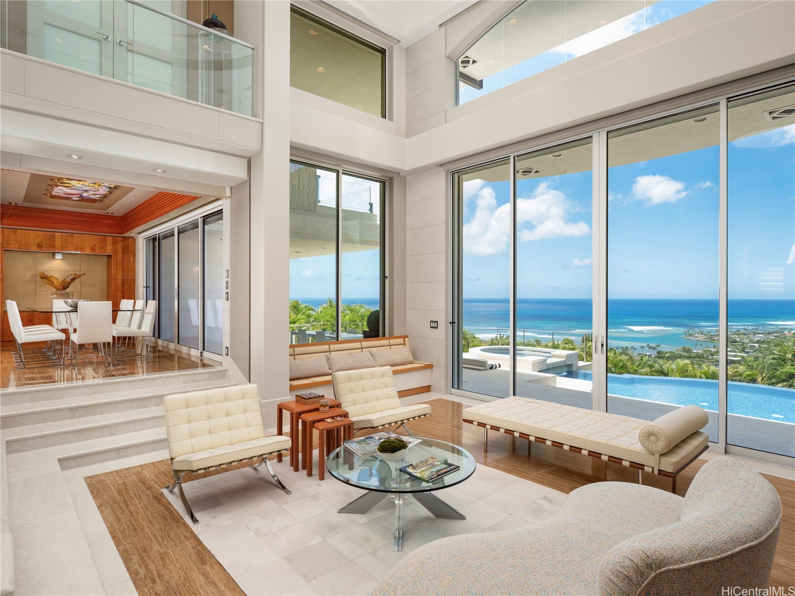 360 Puuikena Drive Property Photo 1