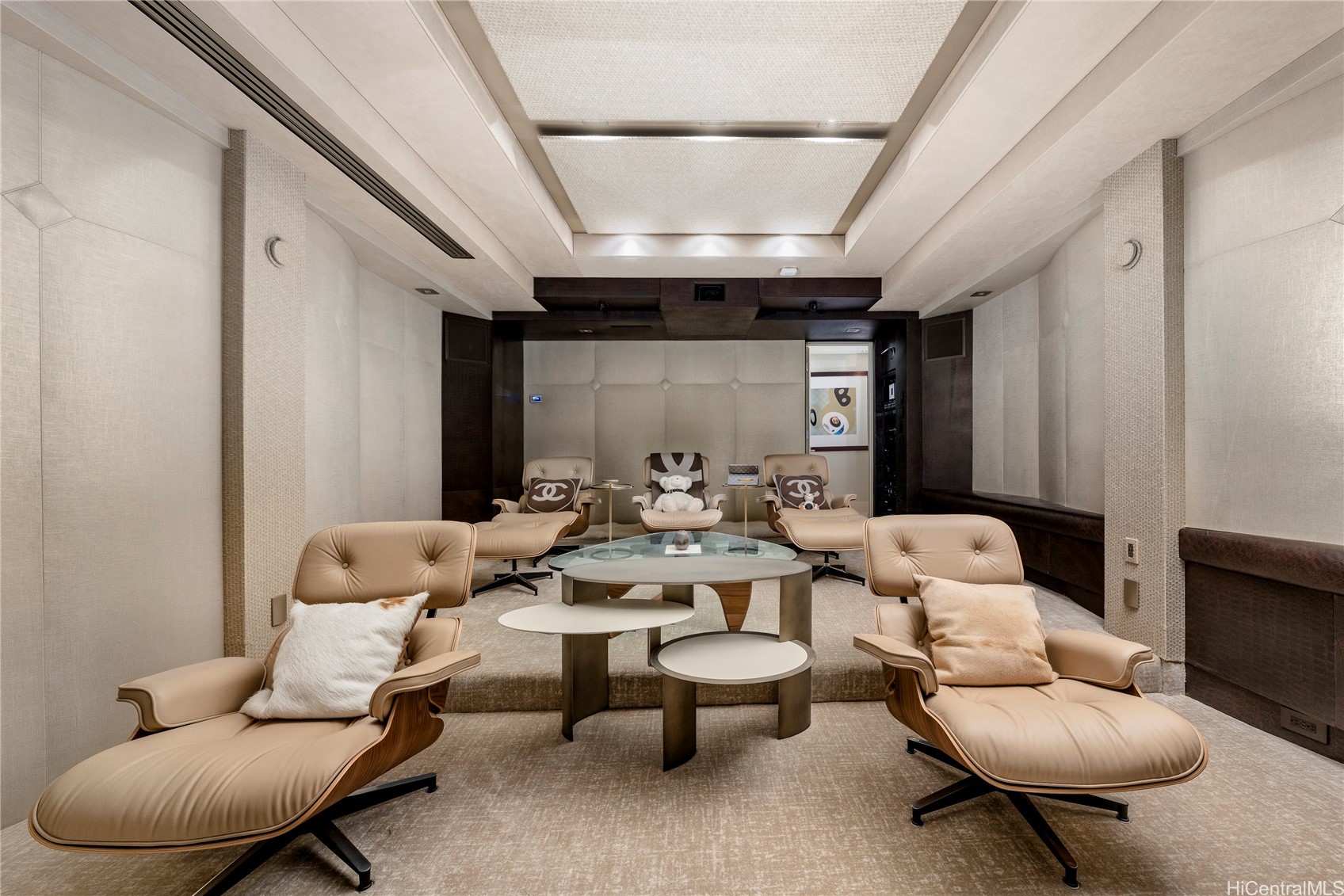 360 Puuikena Drive Property Photo 15