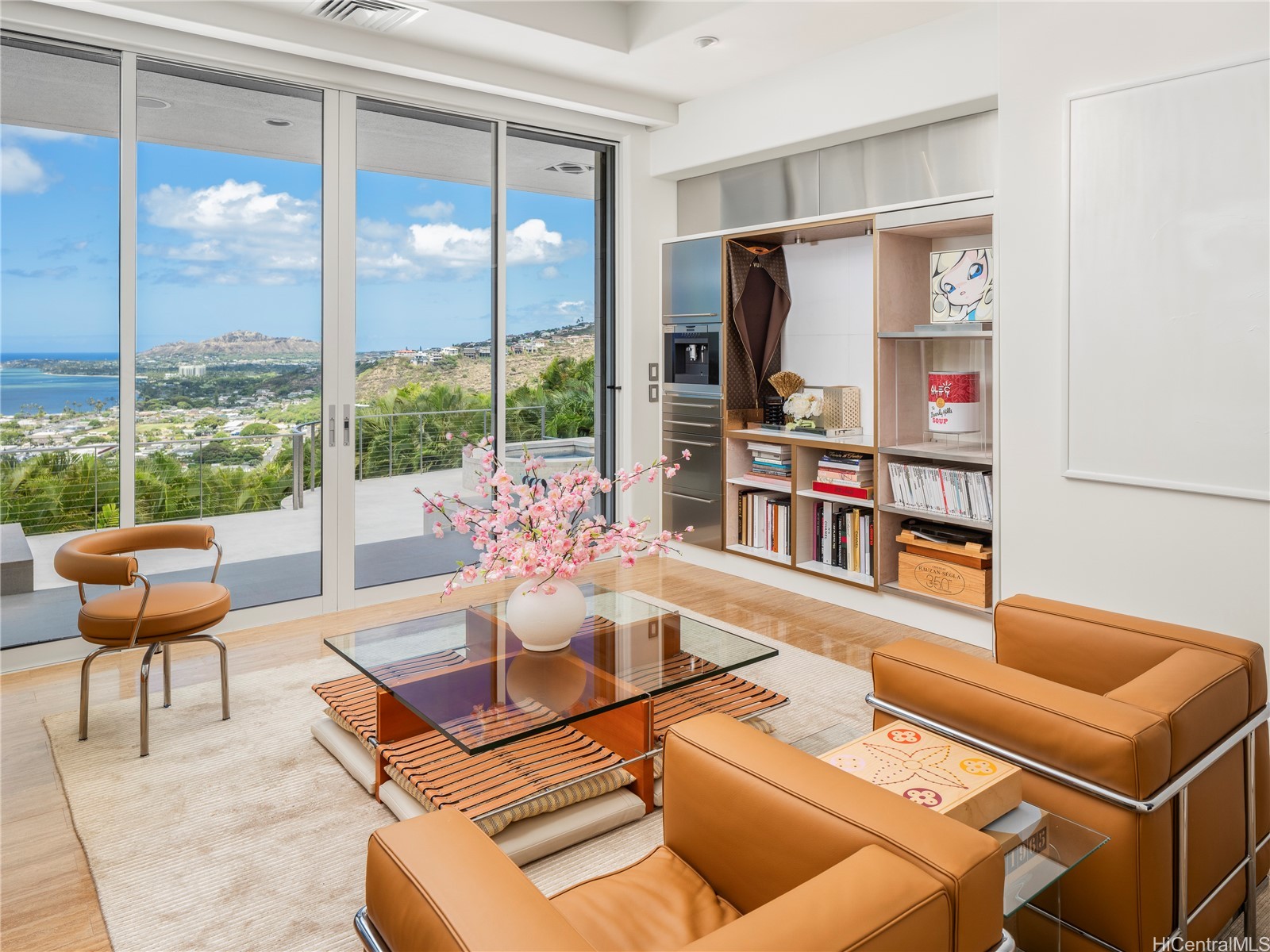 360 Puuikena Drive Property Photo 19