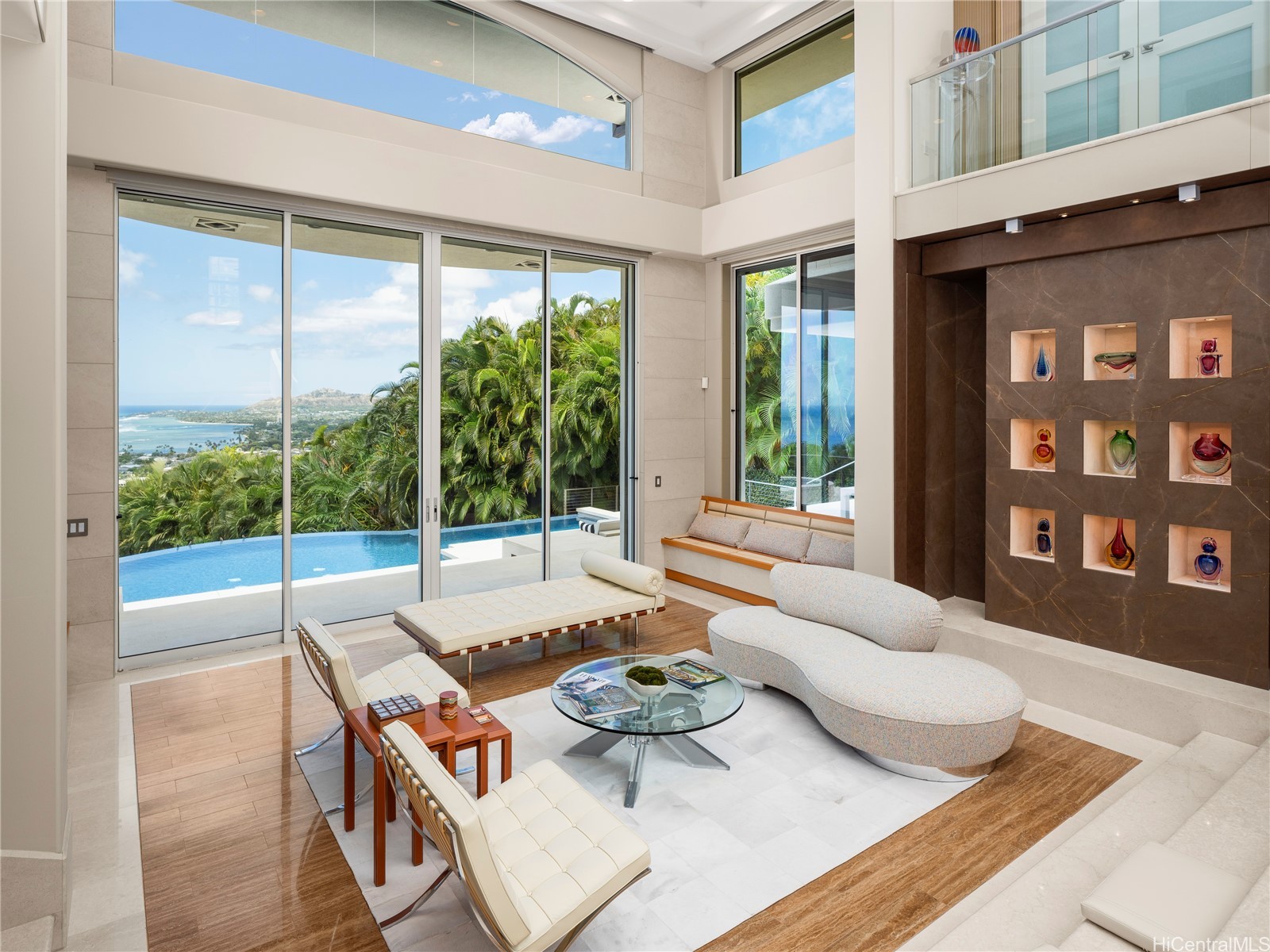 360 Puuikena Drive Property Photo 20