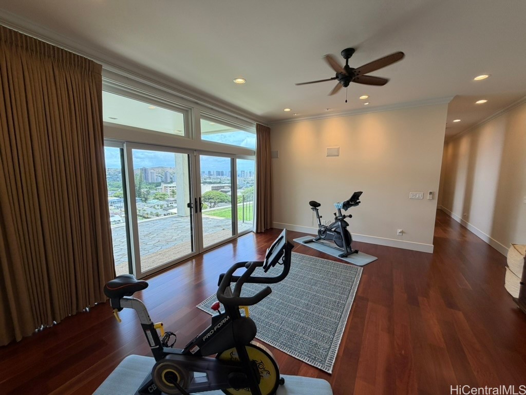 834 Alewa Drive Property Photo 15