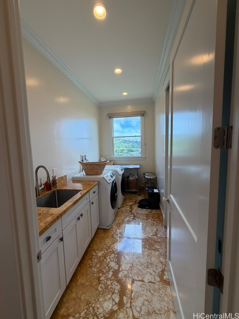 834 Alewa Drive Property Photo 22