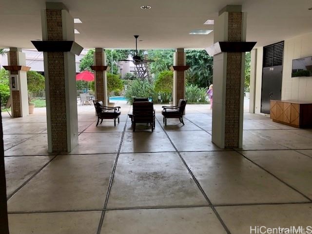 425 Ena Road 802c Property Photo 6