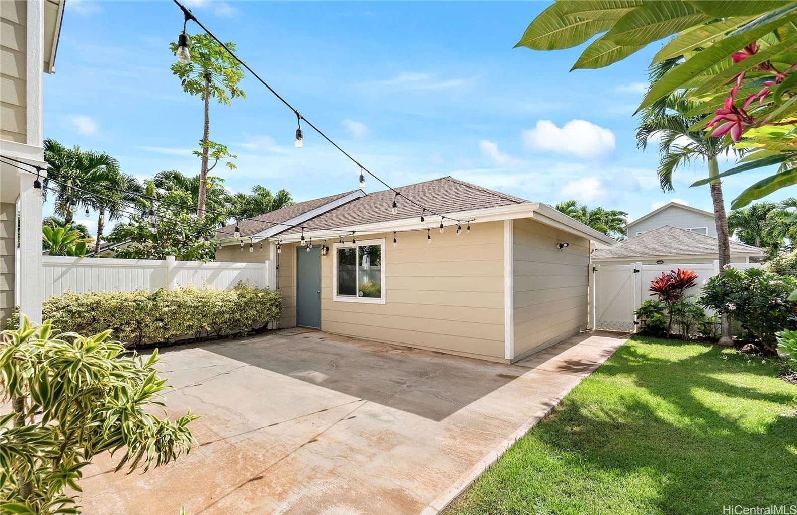 91-1319 Kaileolea Drive Property Photo 11
