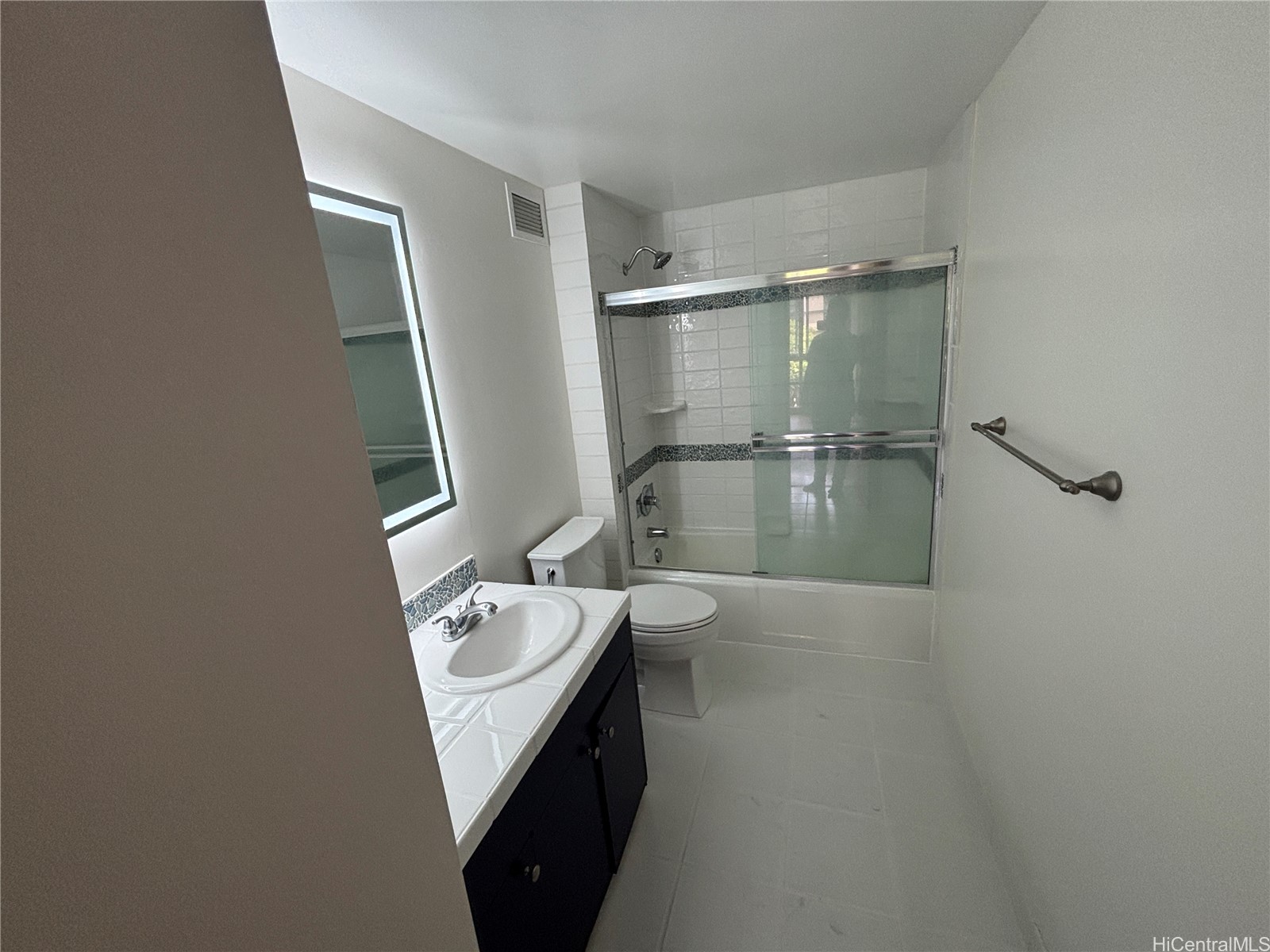 1350 Ala Moana Boulevard 508 Property Photo 8