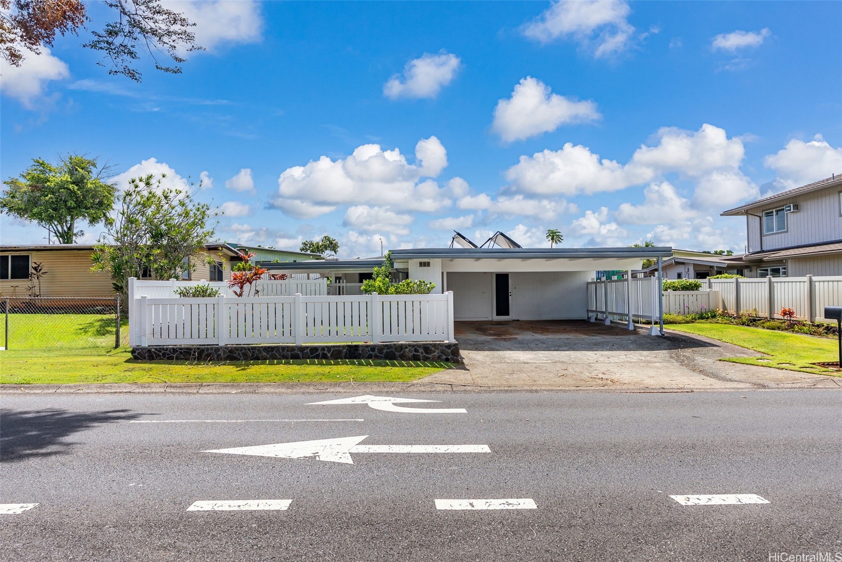 2073 Komo Mai Drive Property Photo 1
