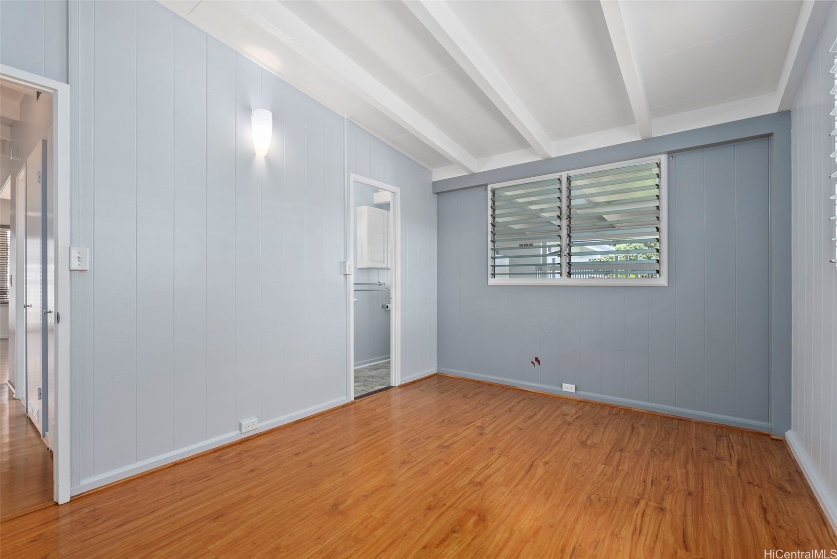 2073 Komo Mai Drive Property Photo 5