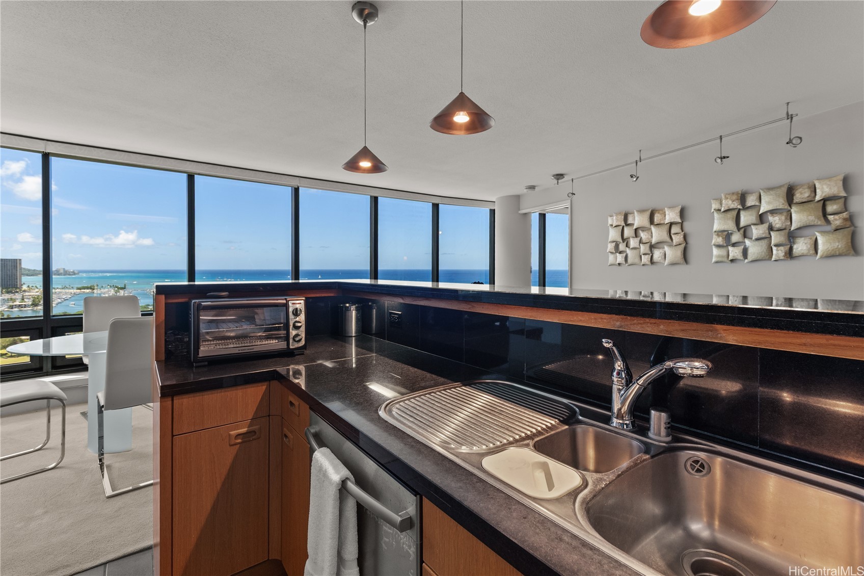 1330 Ala Moana Boulevard 2306 Property Photo 12