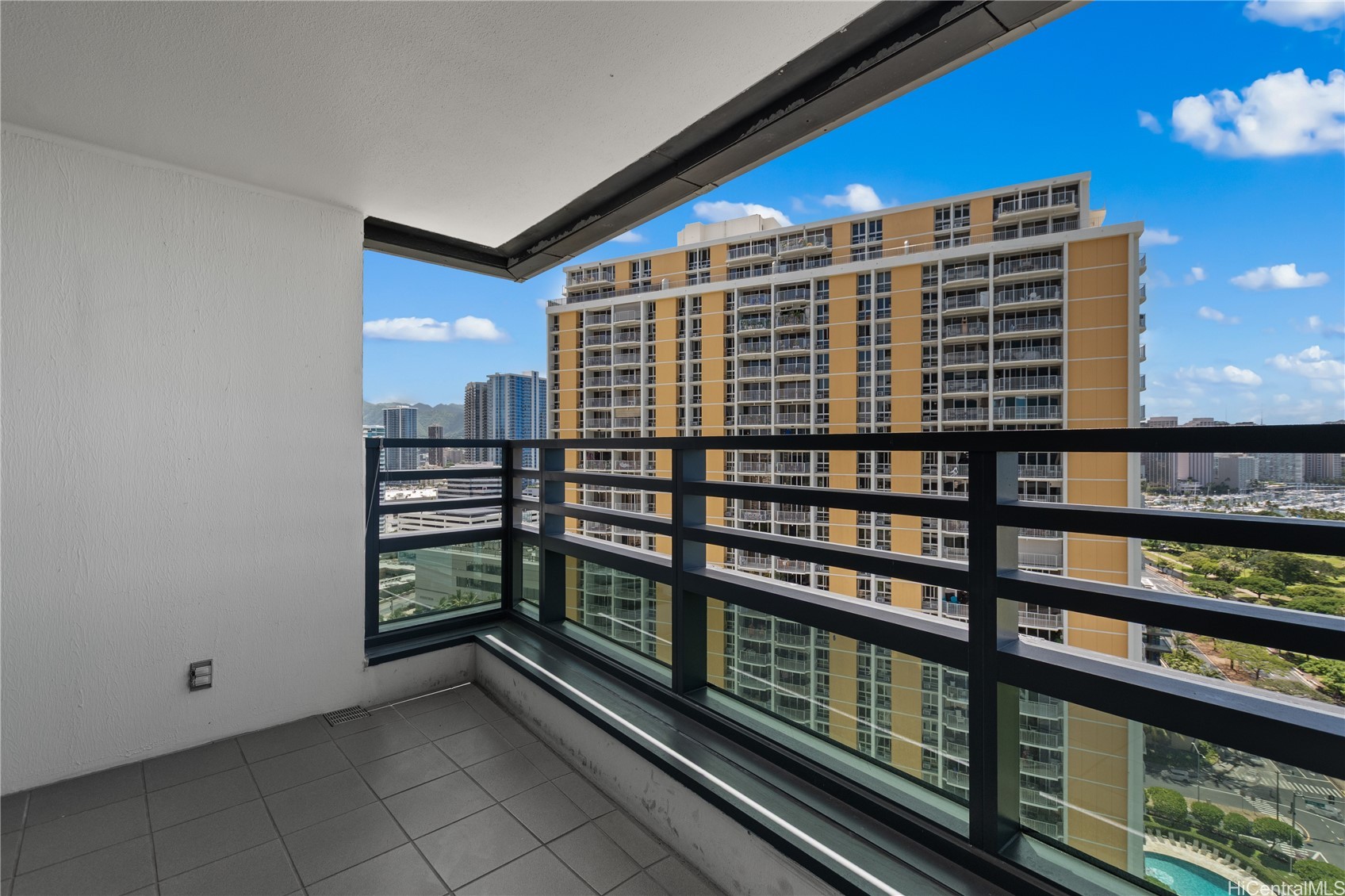 1330 Ala Moana Boulevard 2306 Property Photo 14
