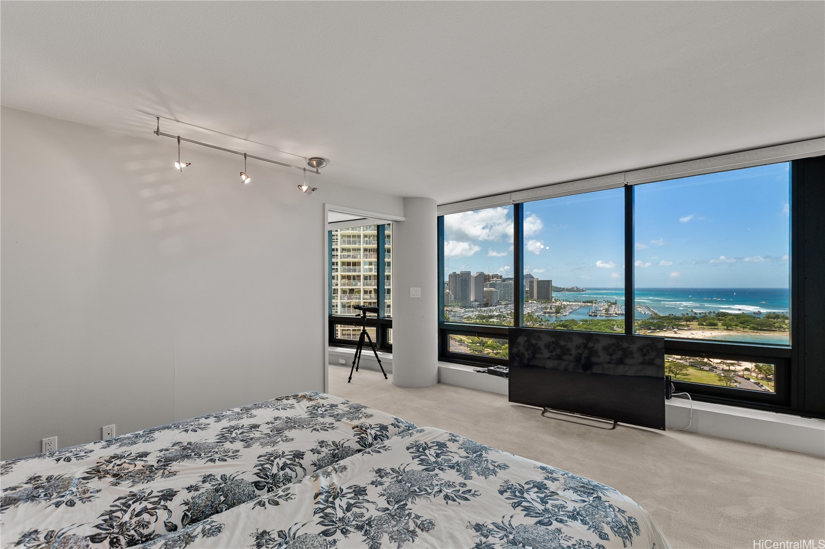 1330 Ala Moana Boulevard 2306 Property Photo 18