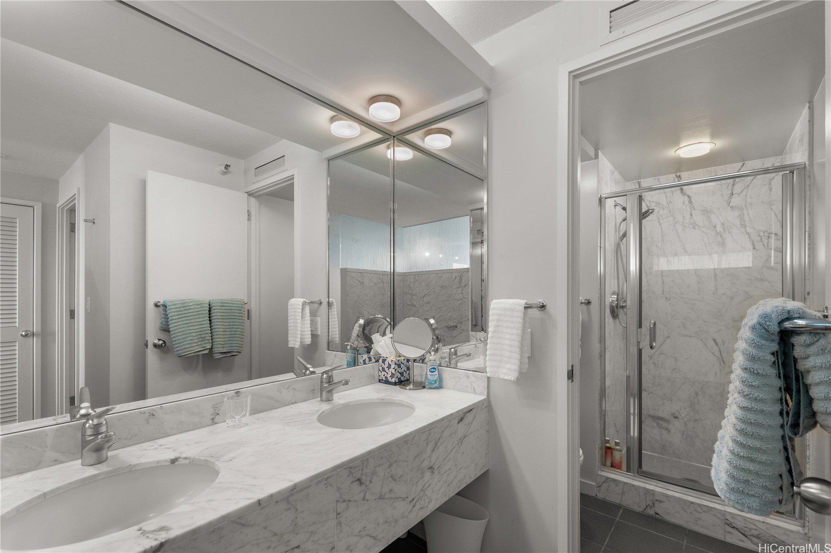 1330 Ala Moana Boulevard 2306 Property Photo 21