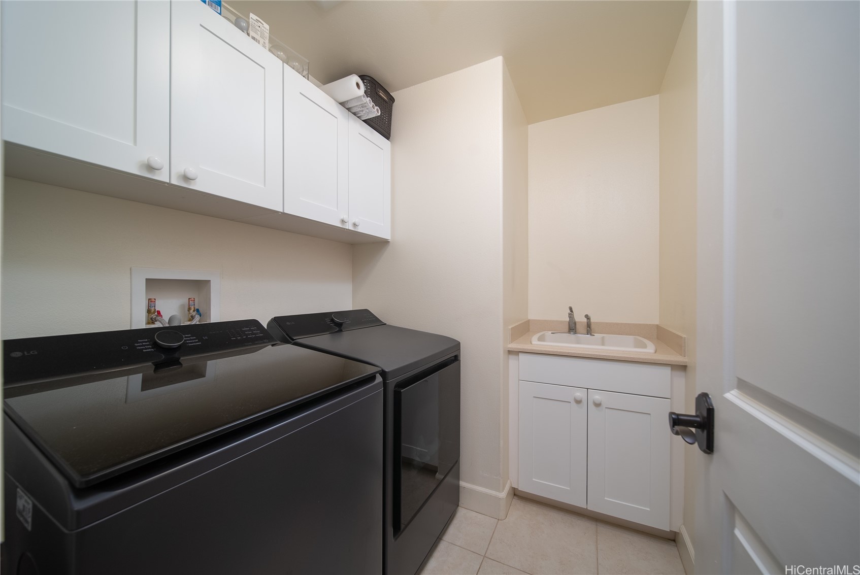 91-1138 Waikapoo Street Property Photo 11