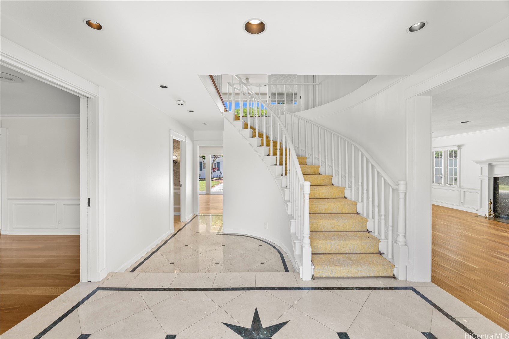 1100 Kaimoku Place Property Photo 3