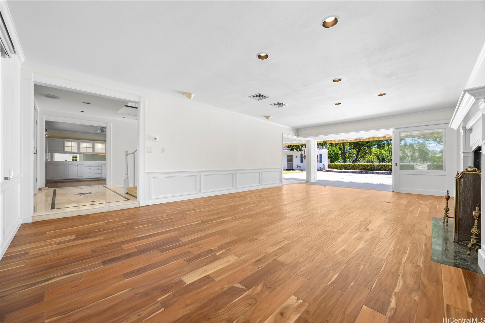 1100 Kaimoku Place Property Photo 4