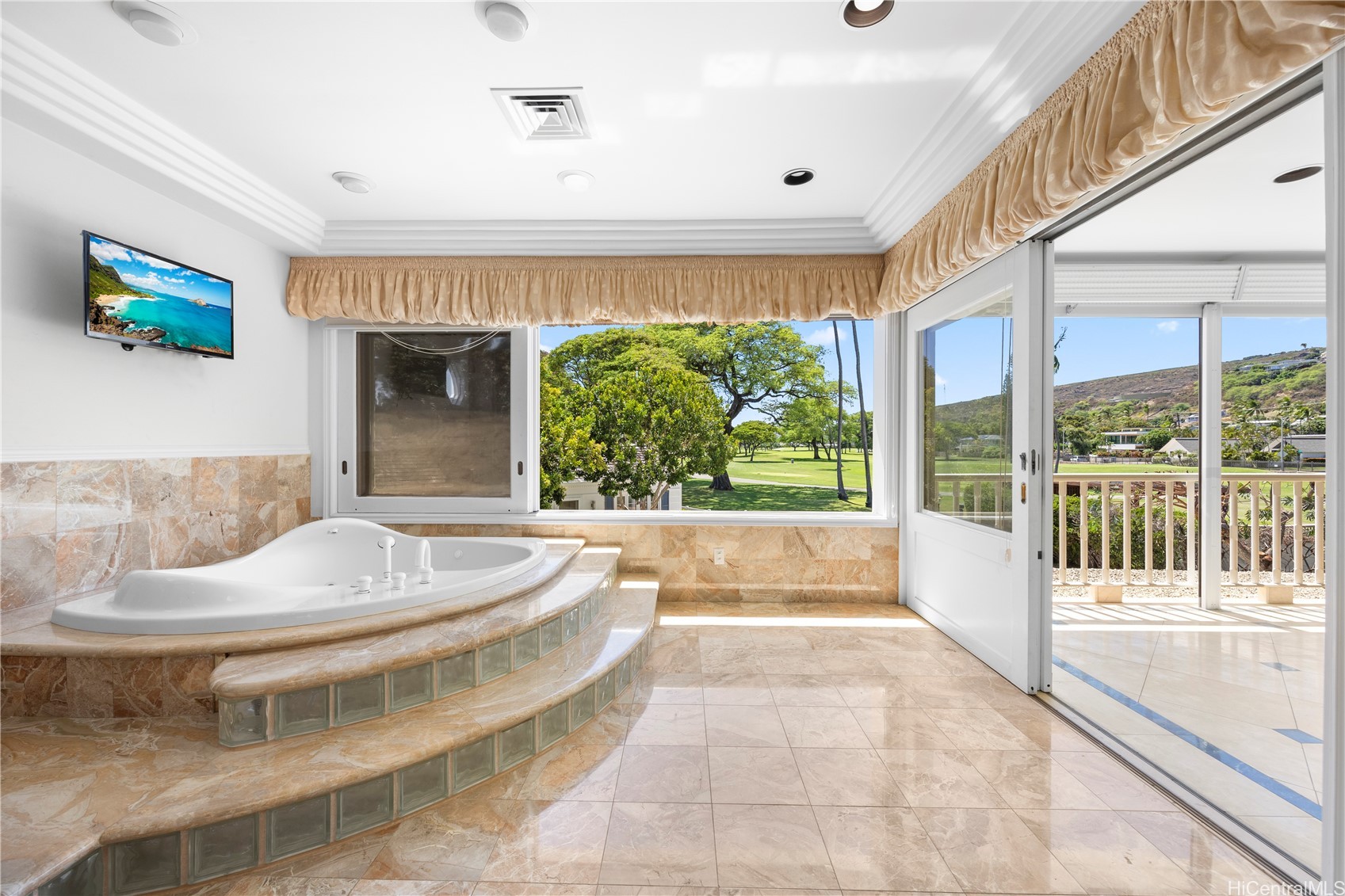 1100 Kaimoku Place Property Photo 18