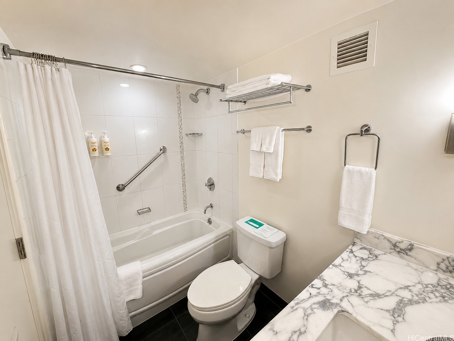 410 Atkinson Drive 1609 Property Photo 16