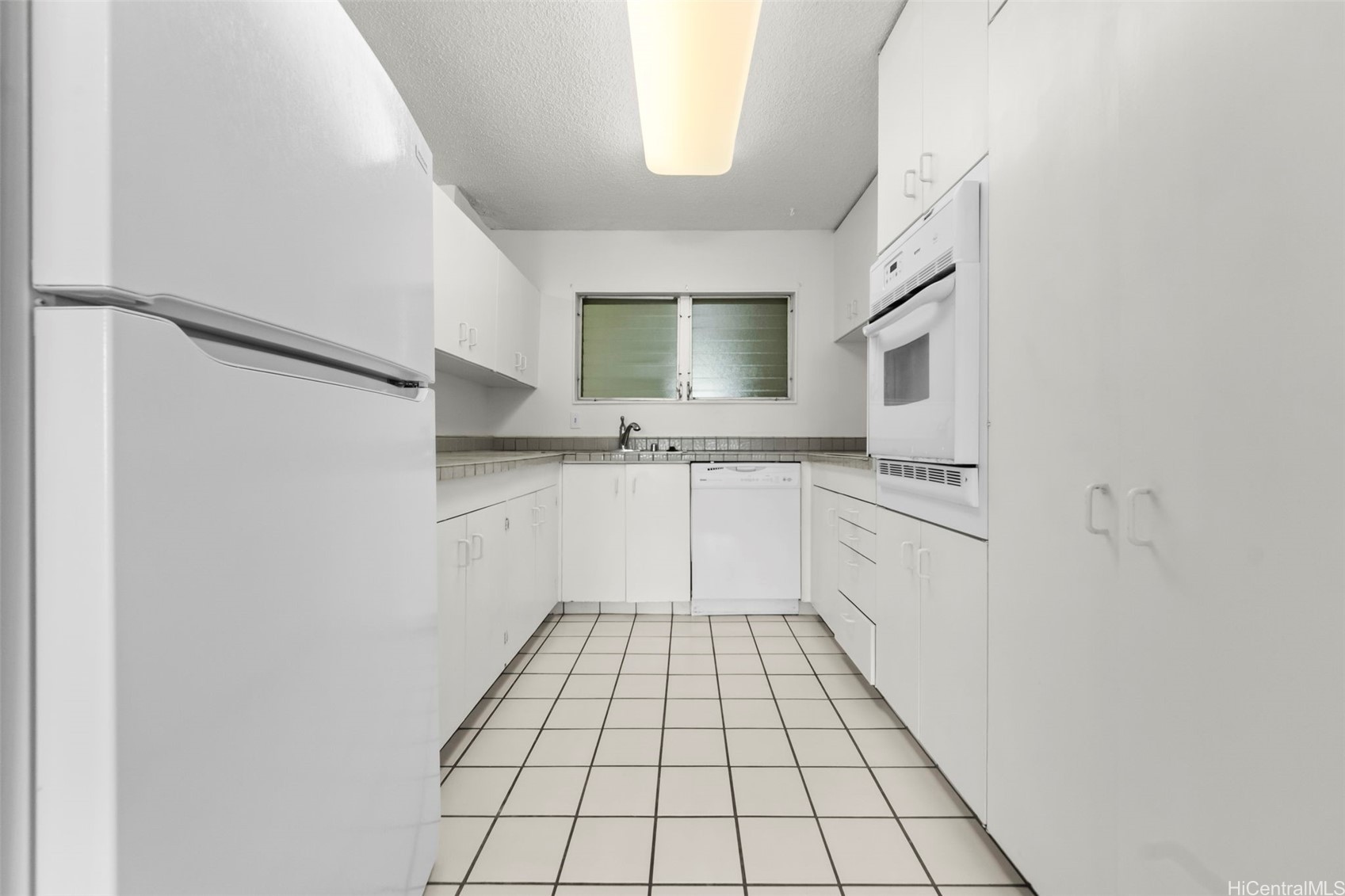 1717 Ala Wai Boulevard 705 Property Photo 9
