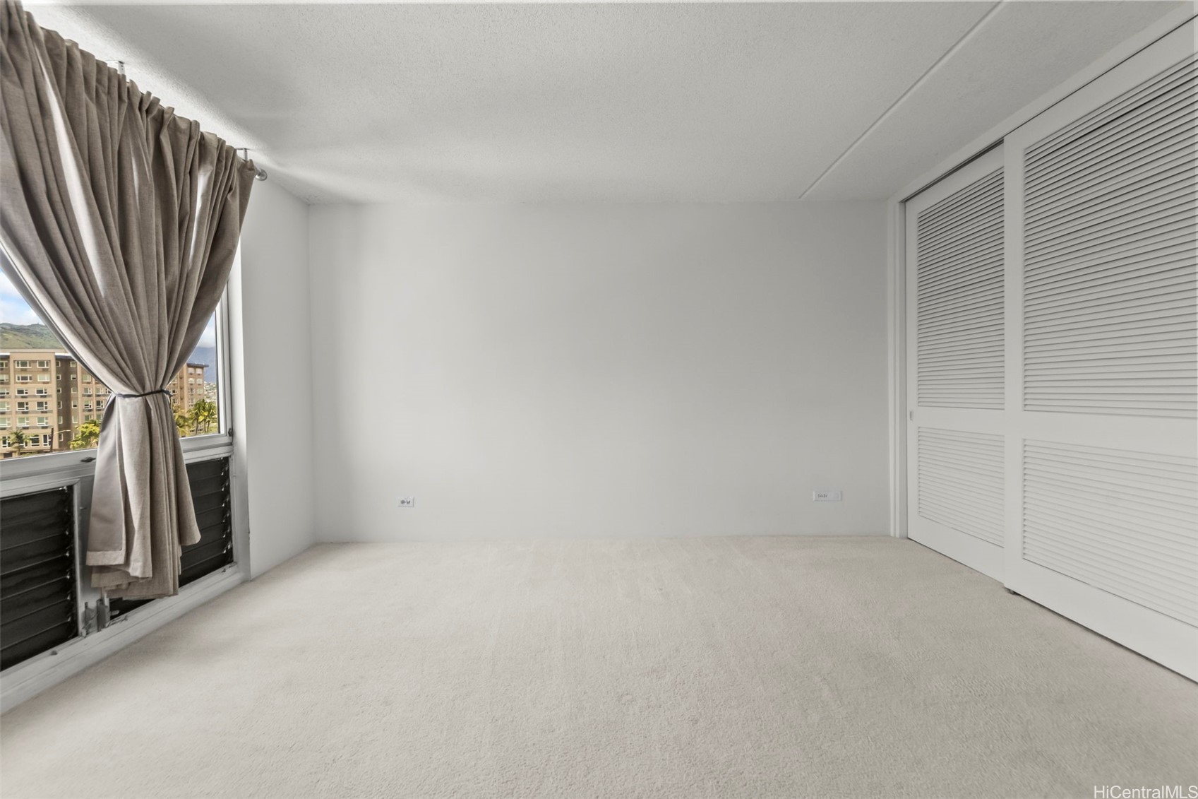 1717 Ala Wai Boulevard 705 Property Photo 10