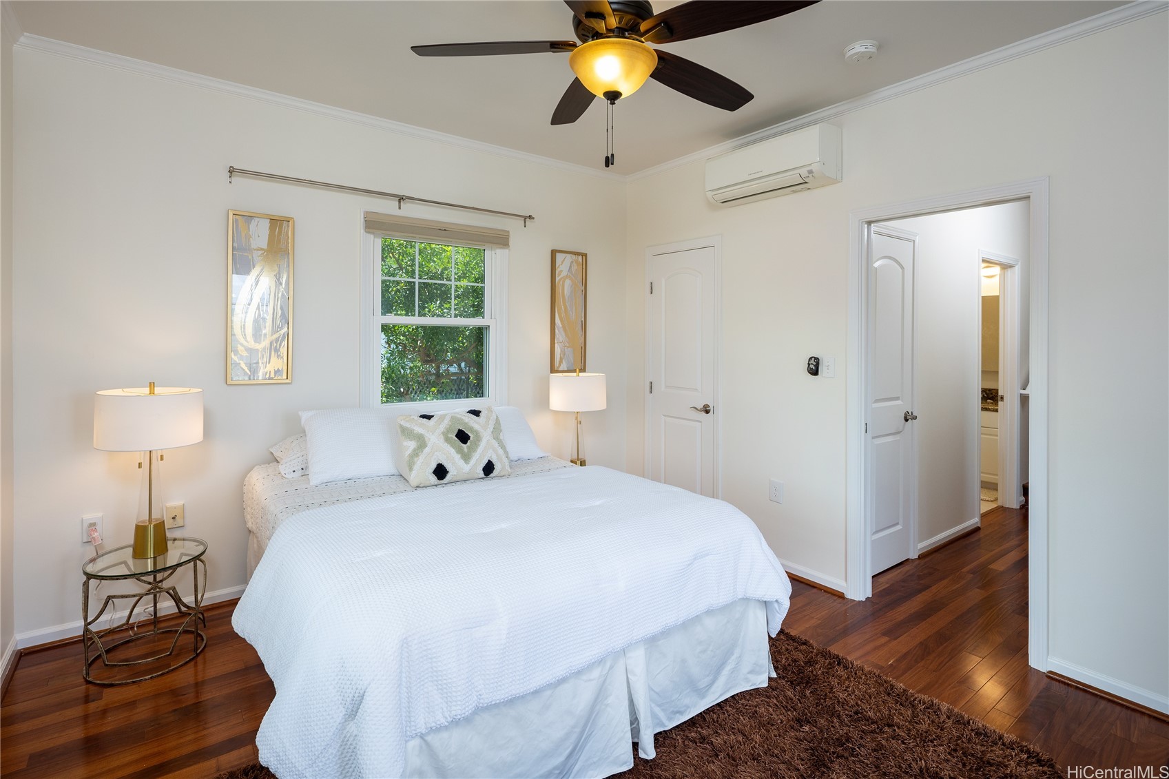 1439 Center Street Property Photo 11