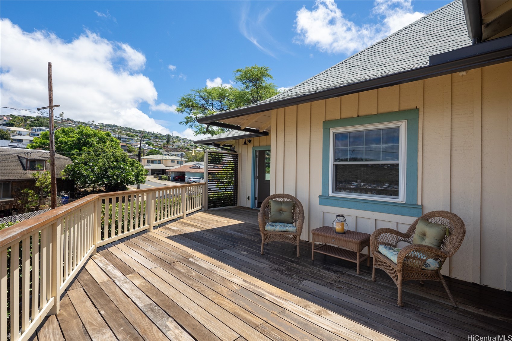 1439 Center Street Property Photo 15