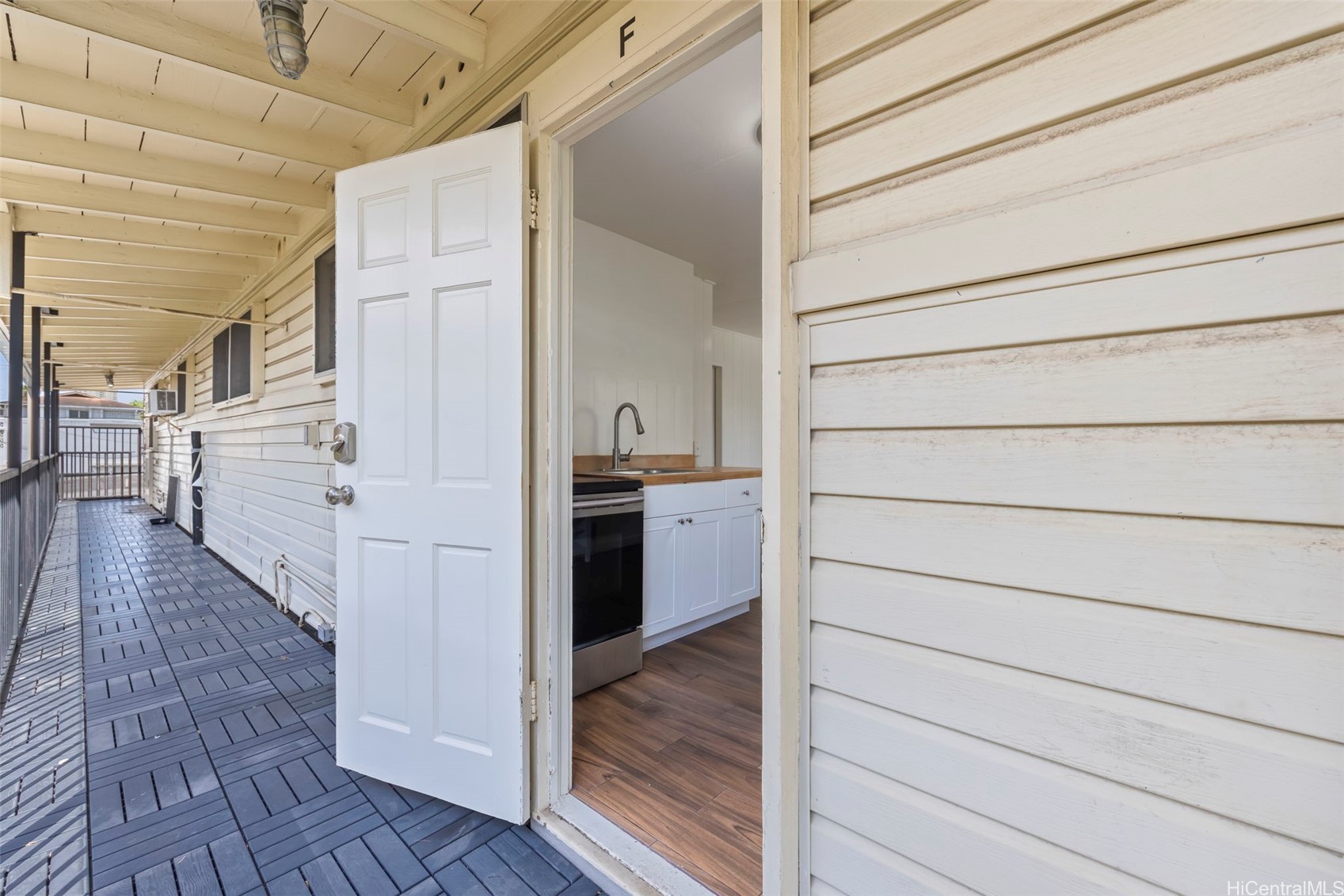 2730 Nakookoo Street Property Photo 11