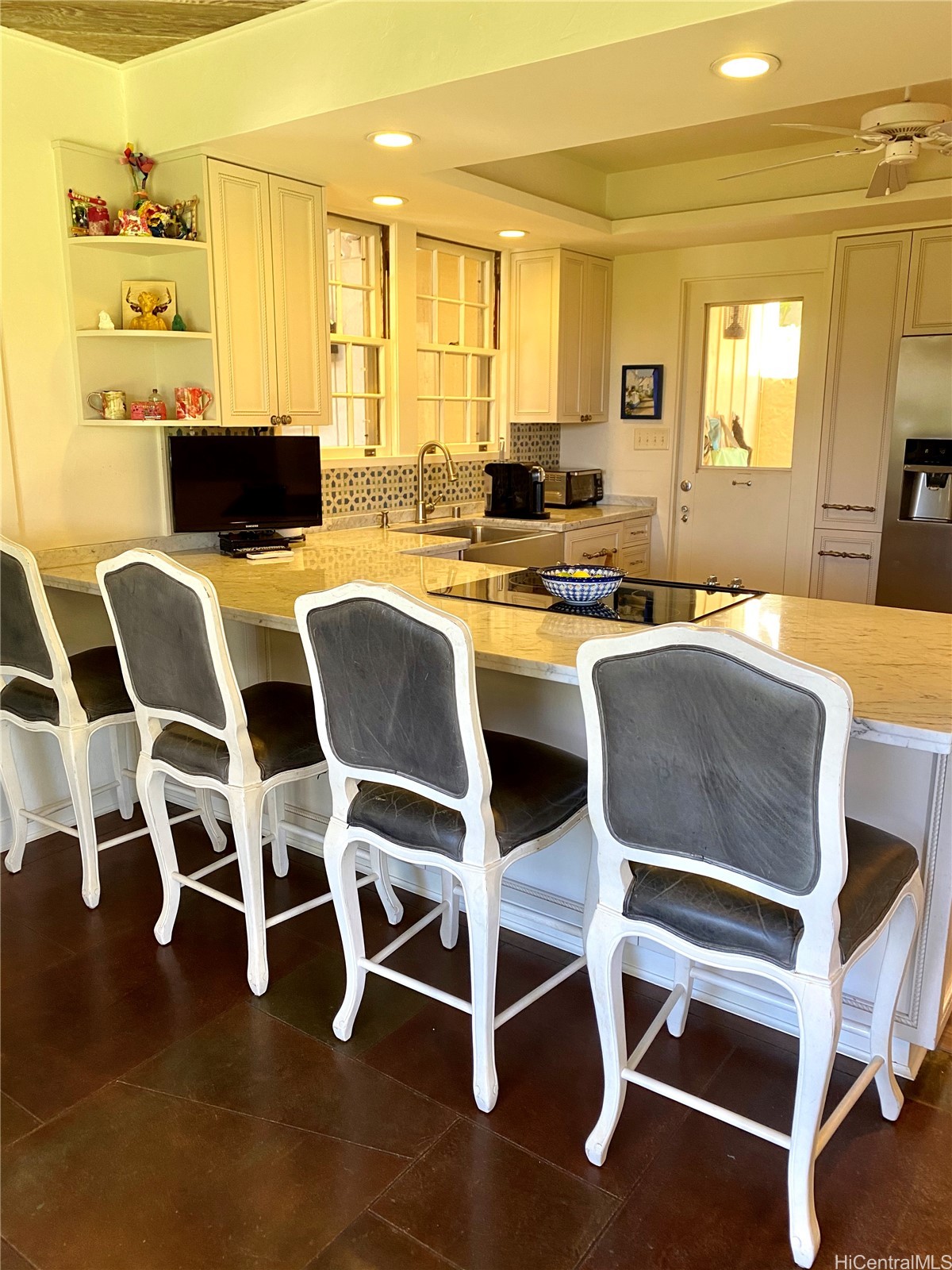 3014 Hibiscus Drive Property Photo 2