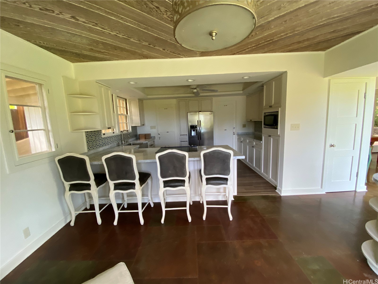 3014 Hibiscus Drive Property Photo 4