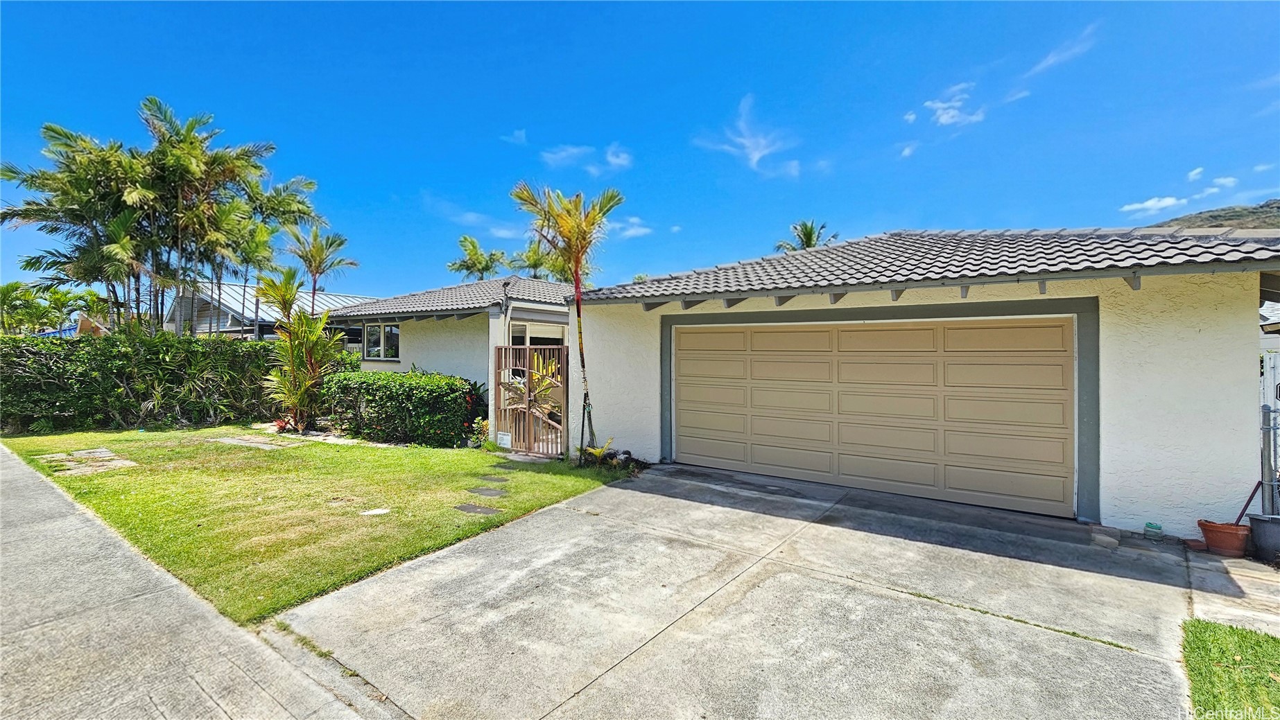 656 Kumukahi Place Property Photo 13
