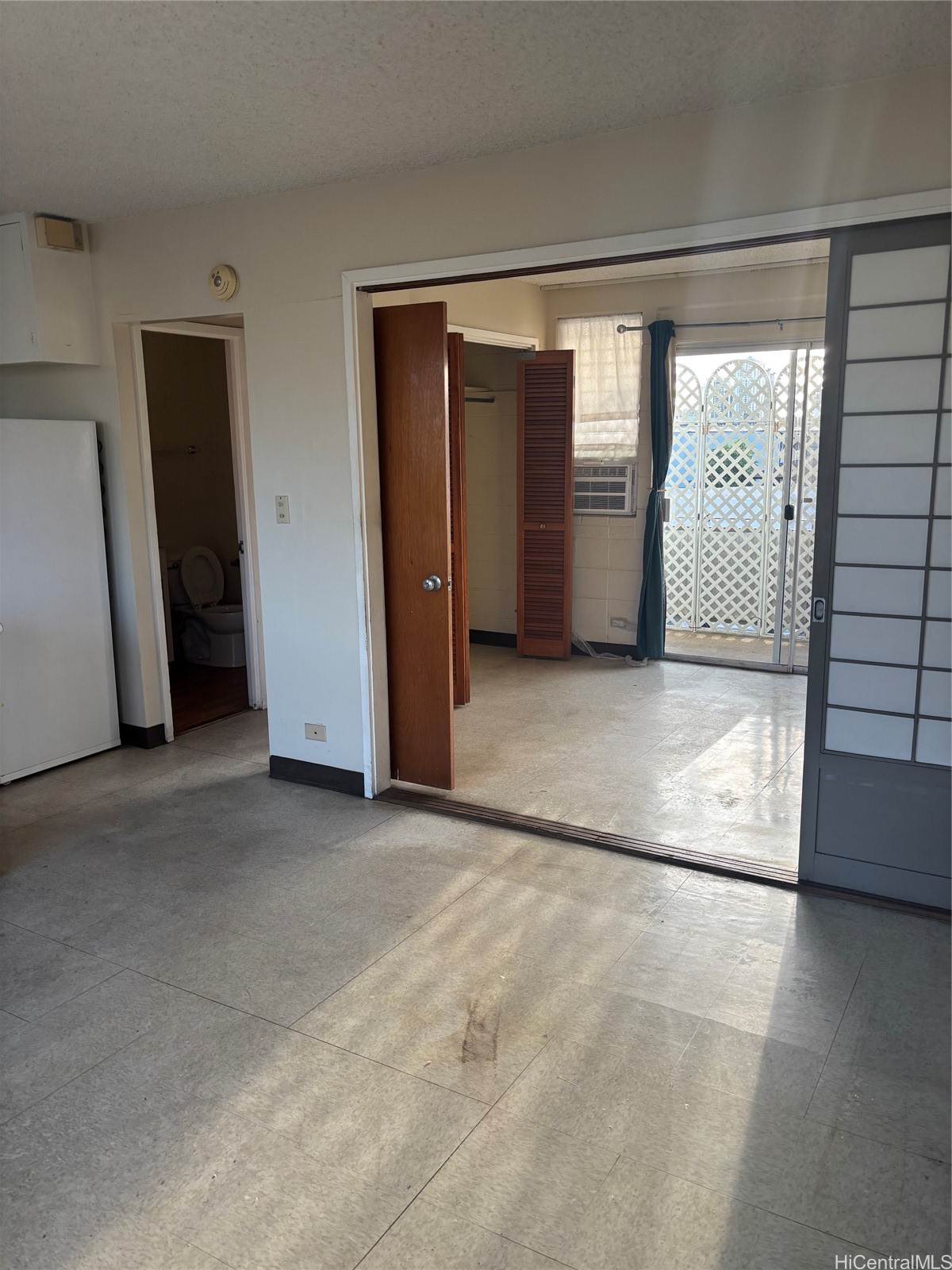 1409 Kinau Streets 5 Property Photo 2