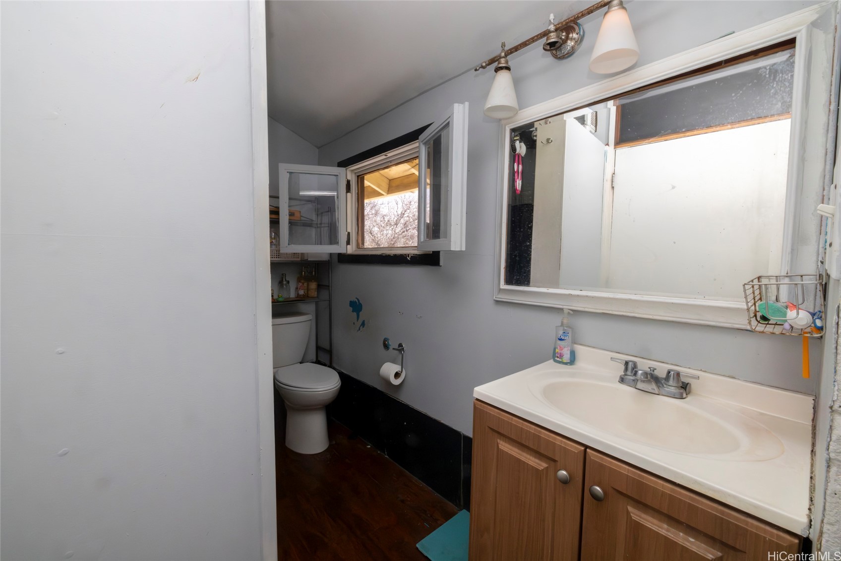 1657 Alaneo Street E3 Property Photo 13
