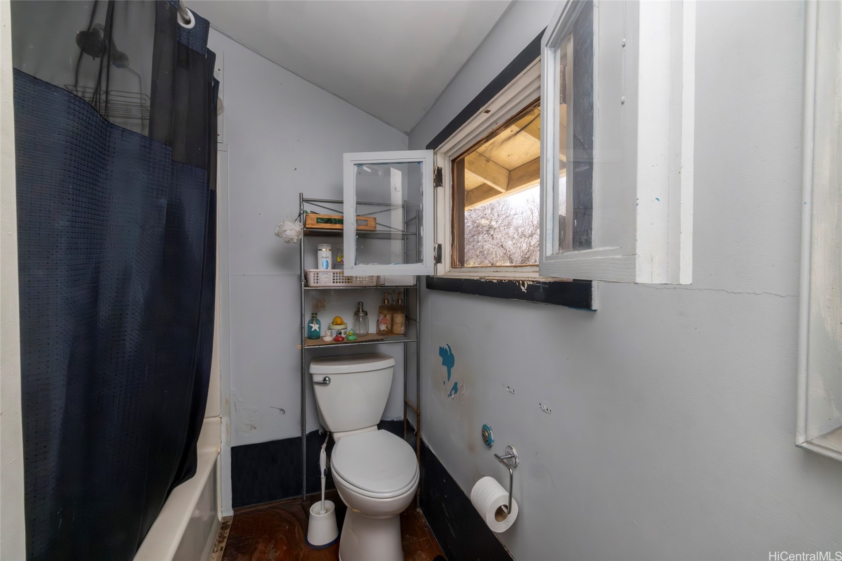 1657 Alaneo Street E3 Property Photo 14