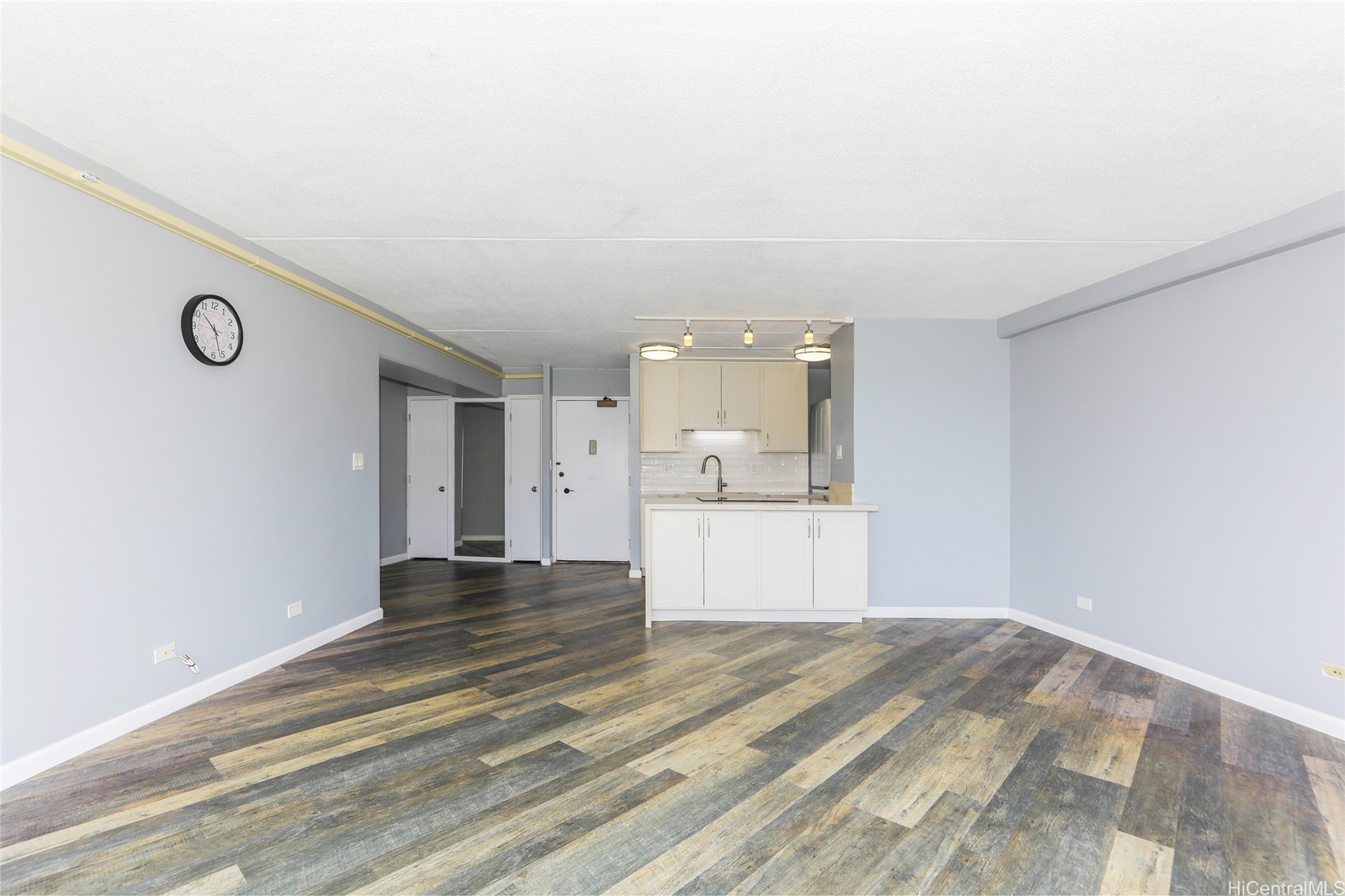 2333 Kapiolani Boulevard 2203 Property Photo 6
