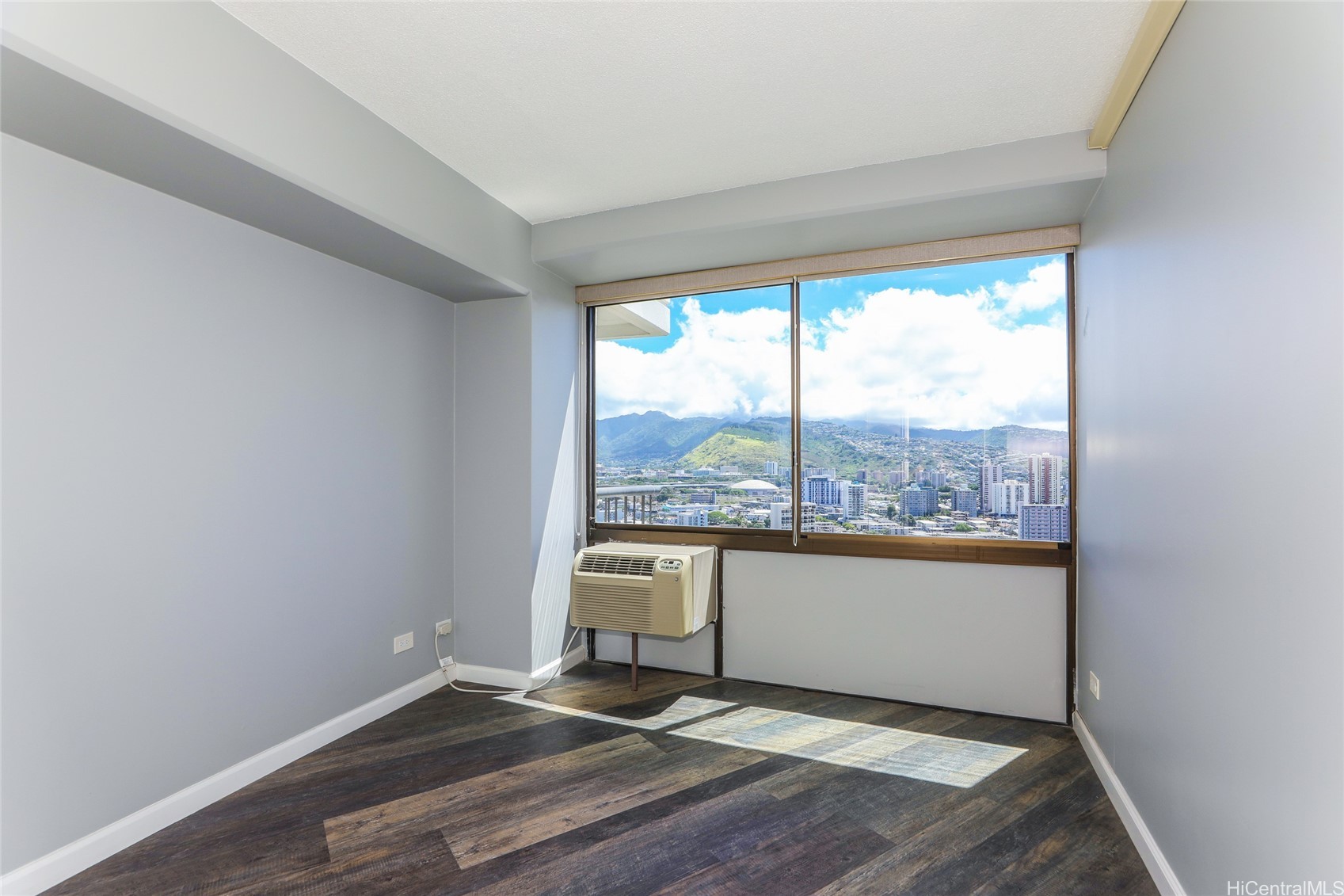 2333 Kapiolani Boulevard 2203 Property Photo 10