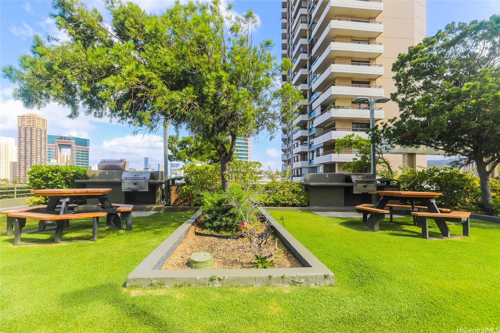 2333 Kapiolani Boulevard 2203 Property Photo 16