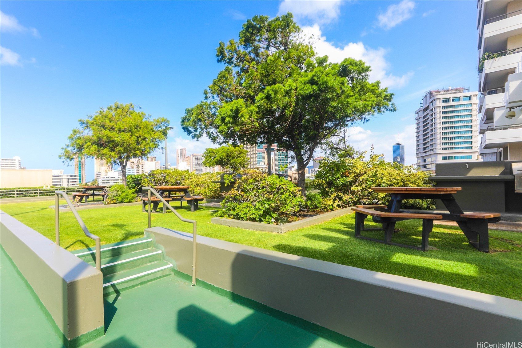 2333 Kapiolani Boulevard 2203 Property Photo 17