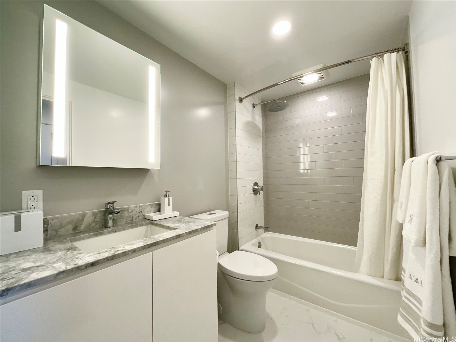 987 Queen Street 1913 Property Photo 10