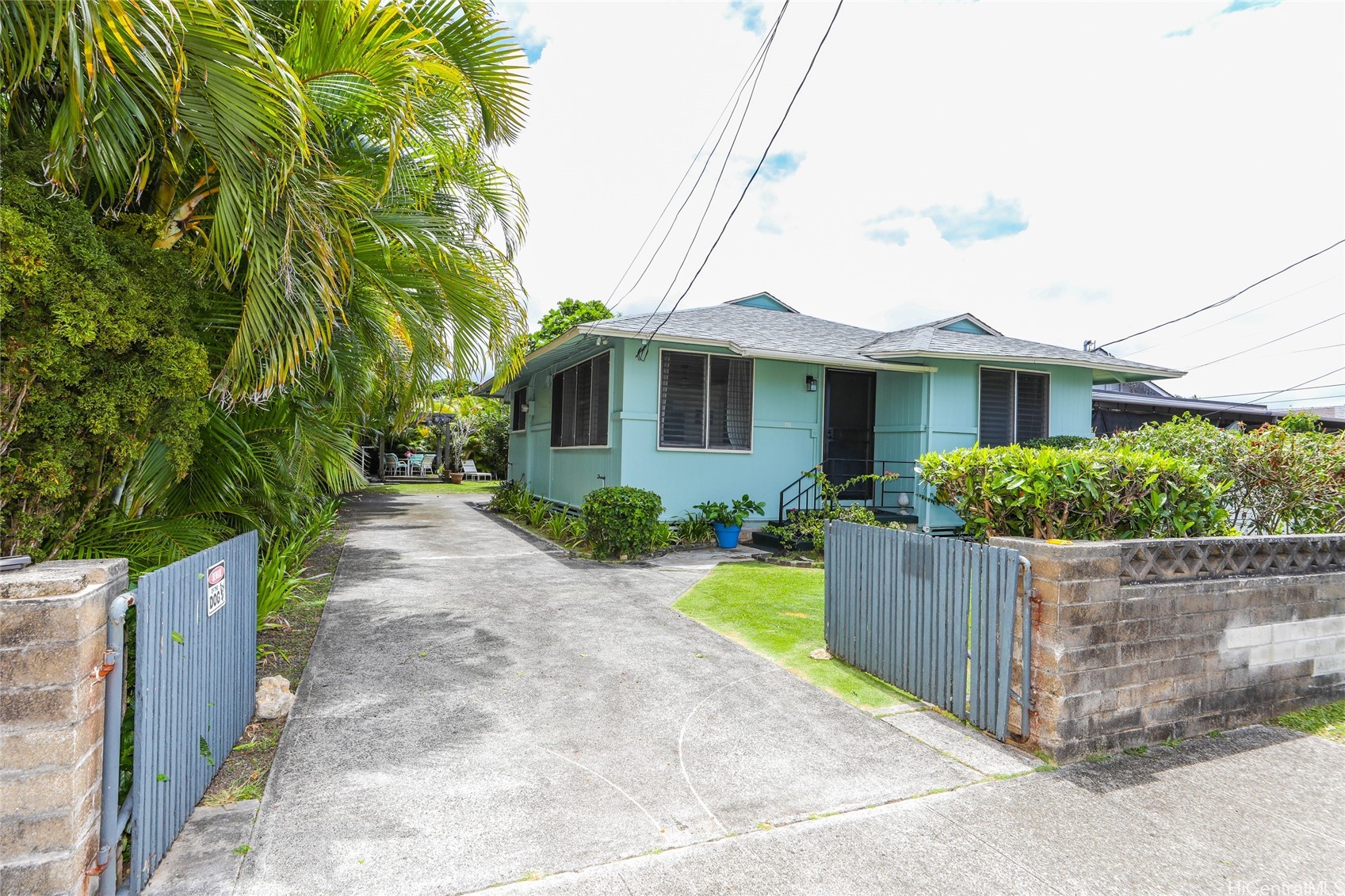 491 Kihapai Street Property Photo 1