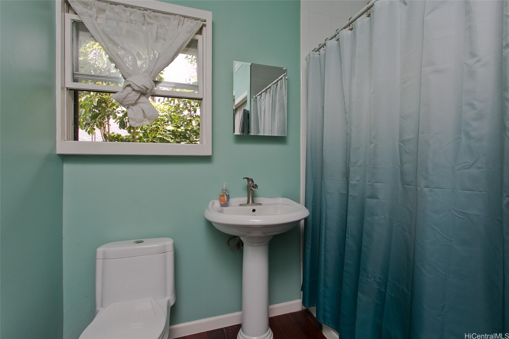2158 Makanani Drive Property Photo 8