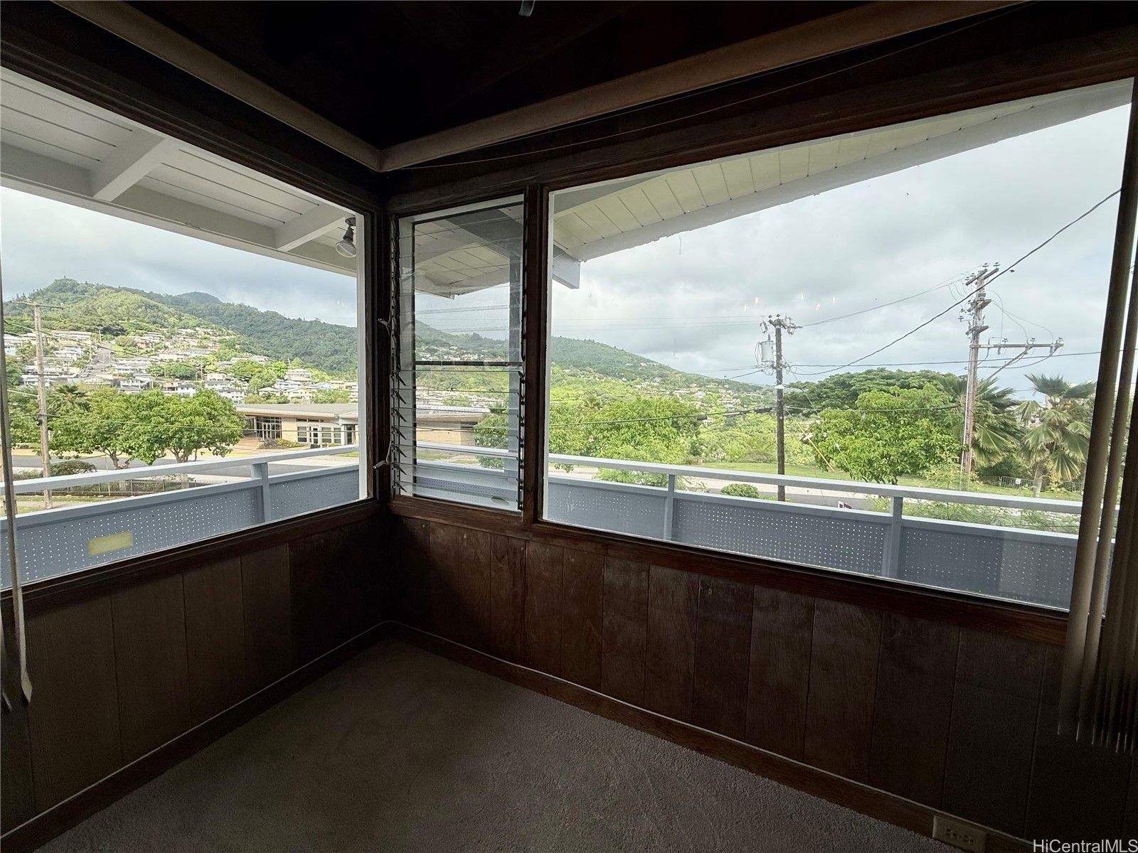 2155 Puowaina Drive Property Photo 7