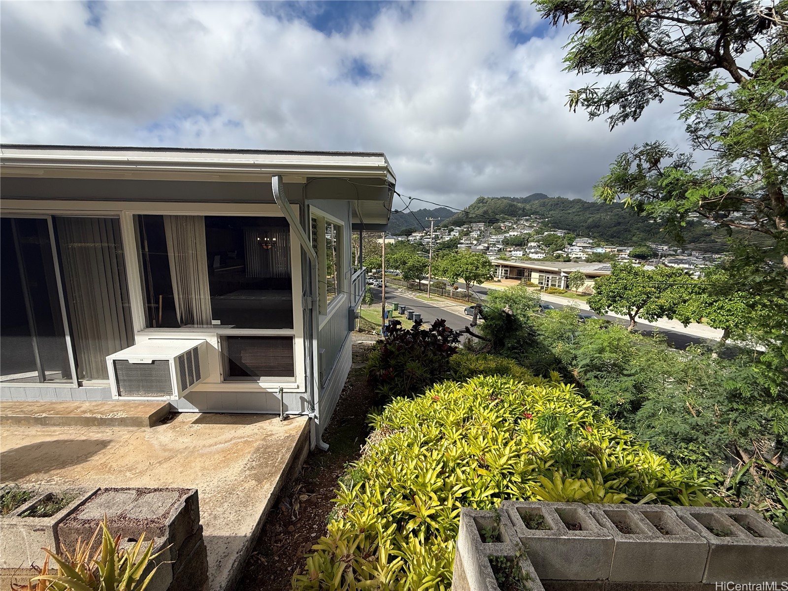 2155 Puowaina Drive Property Photo 19