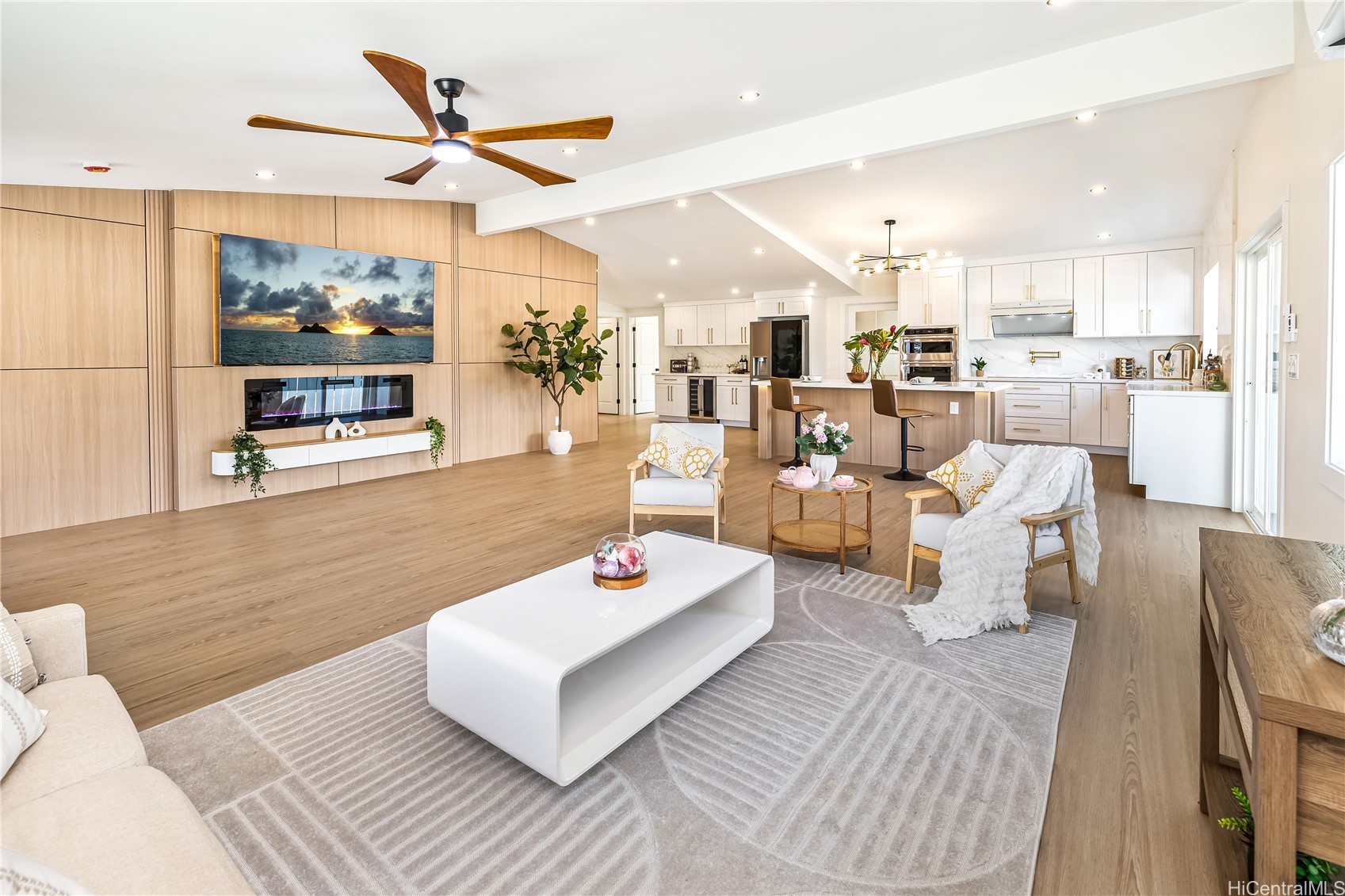 7211 Aipo Place Property Photo 1