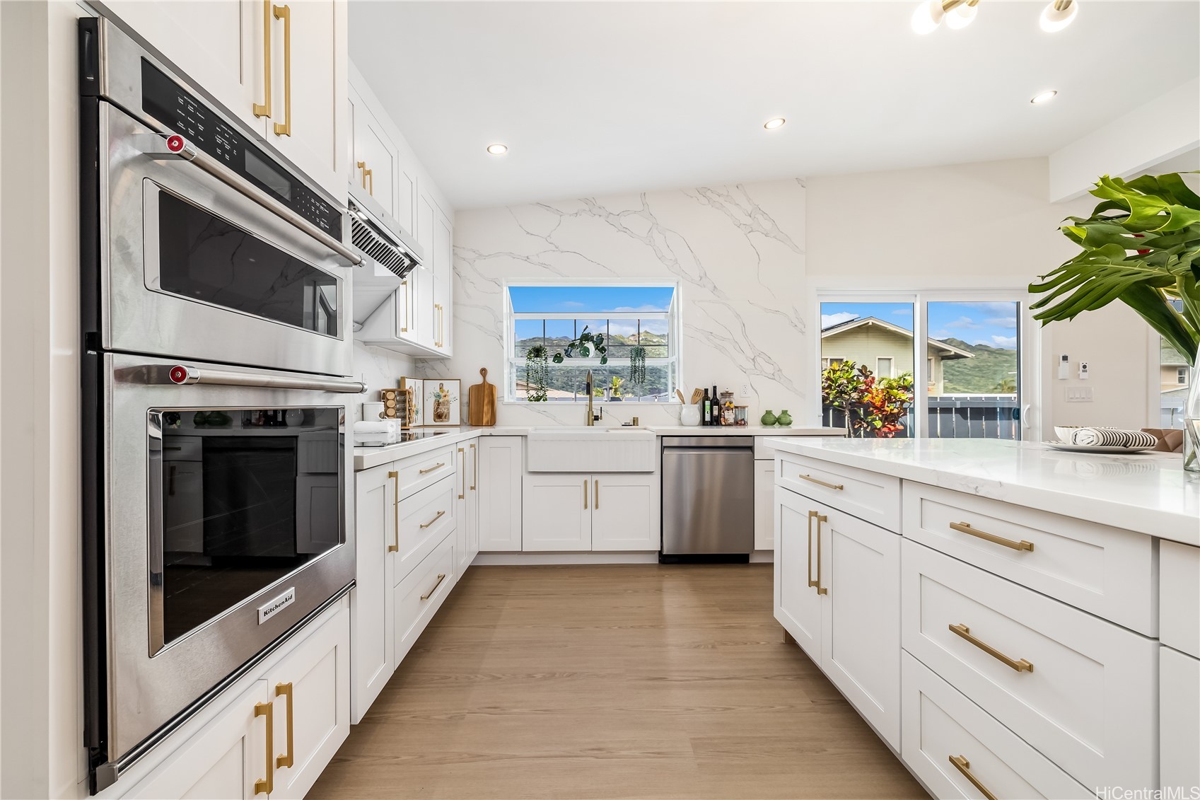 7211 Aipo Place Property Photo 6