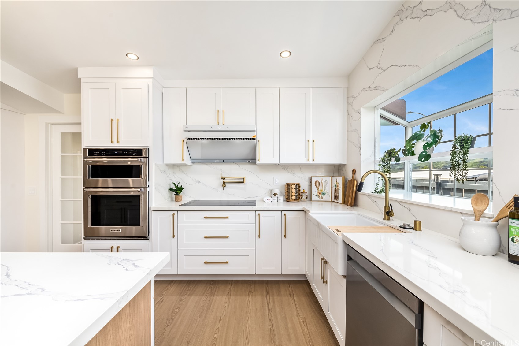 7211 Aipo Place Property Photo 7